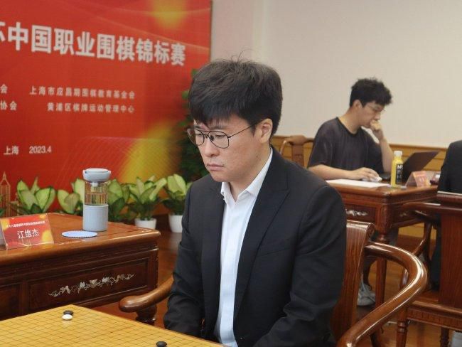 男男动漫在线播放